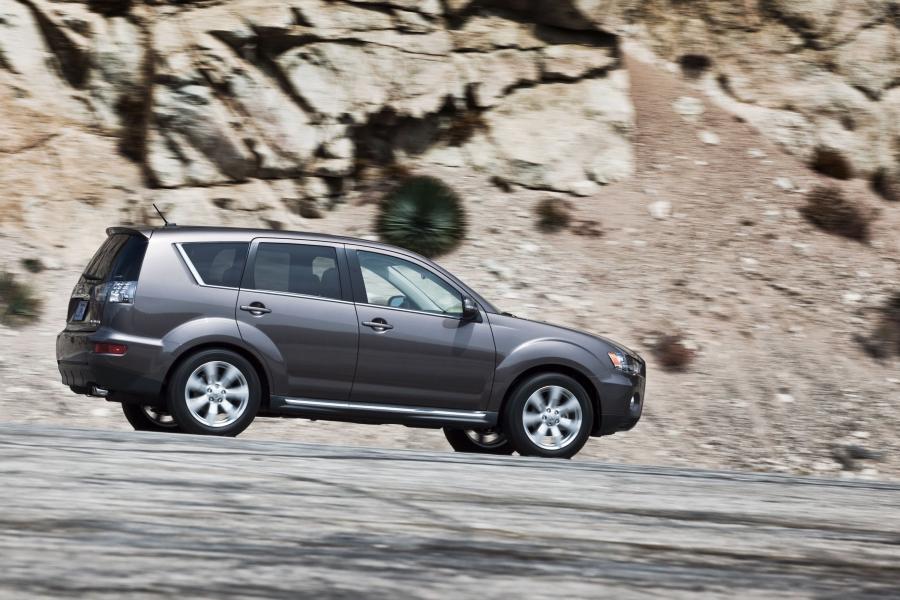  Mitsubishi Outlander GT 2010 года  (фото 85 из 91)